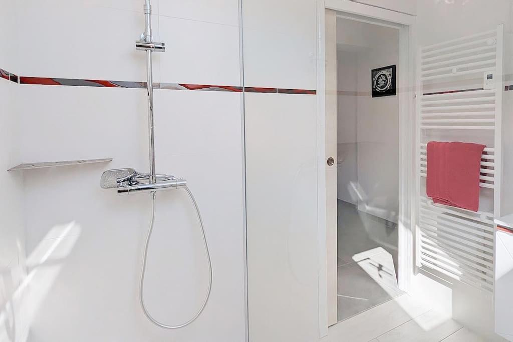 Appartement Pour 3 Personnes Sur La Plage Les Pieds Dans Leau Plonévez-Porzay Εξωτερικό φωτογραφία