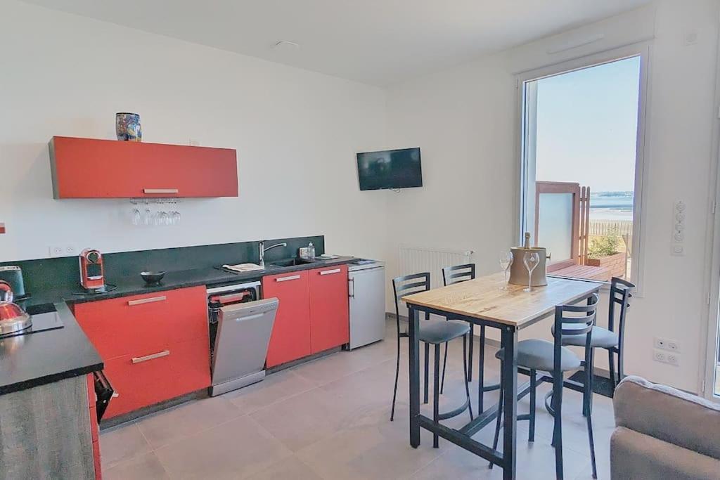 Appartement Pour 3 Personnes Sur La Plage Les Pieds Dans Leau Plonévez-Porzay Εξωτερικό φωτογραφία