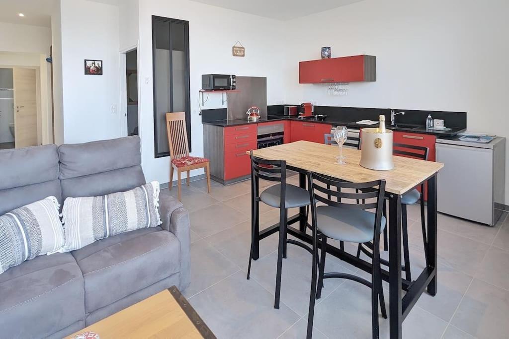 Appartement Pour 3 Personnes Sur La Plage Les Pieds Dans Leau Plonévez-Porzay Εξωτερικό φωτογραφία